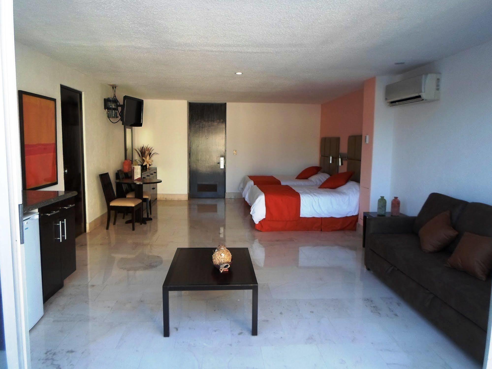 El Presidente Acapulco Exterior foto