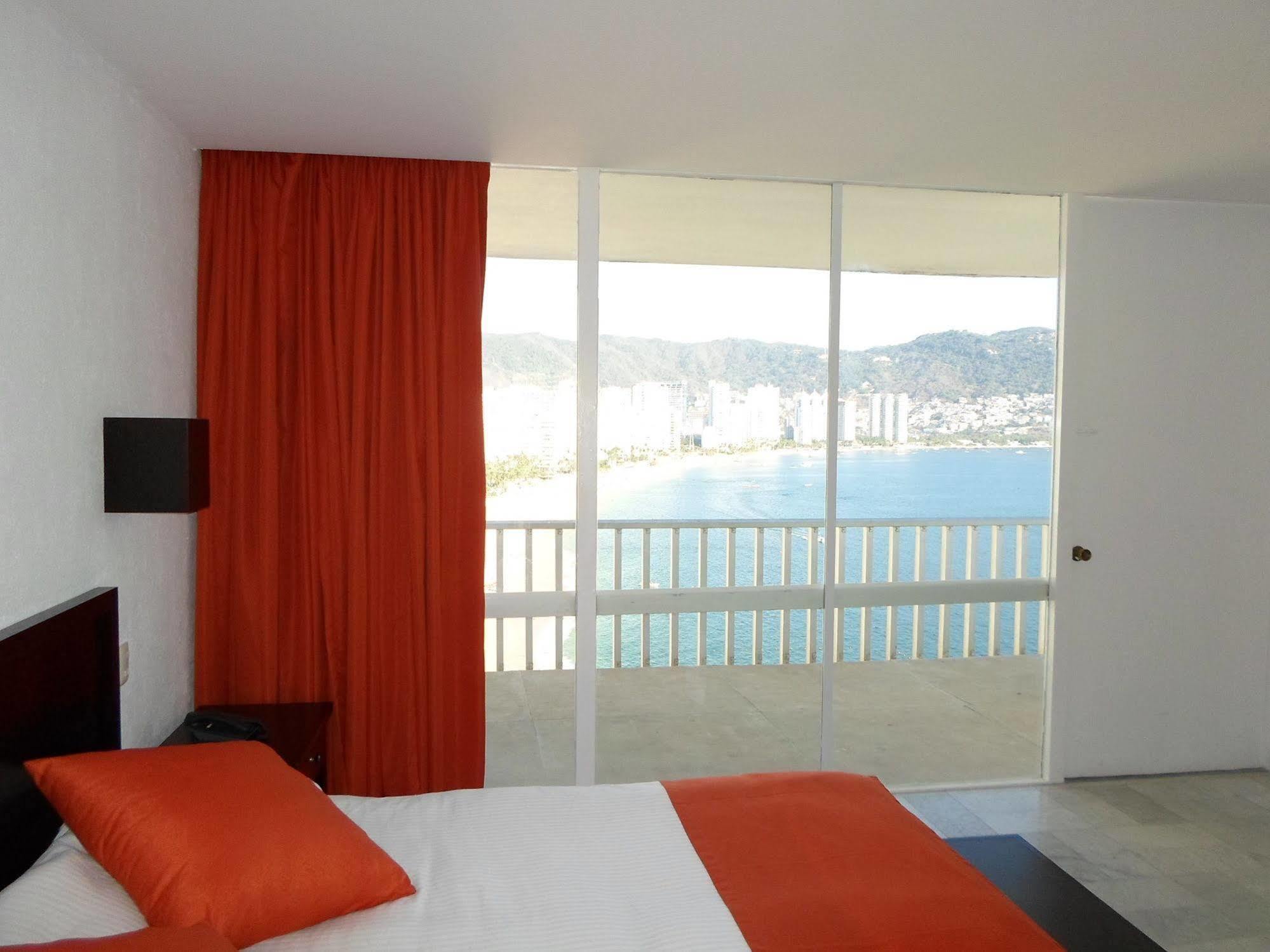 El Presidente Acapulco Exterior foto