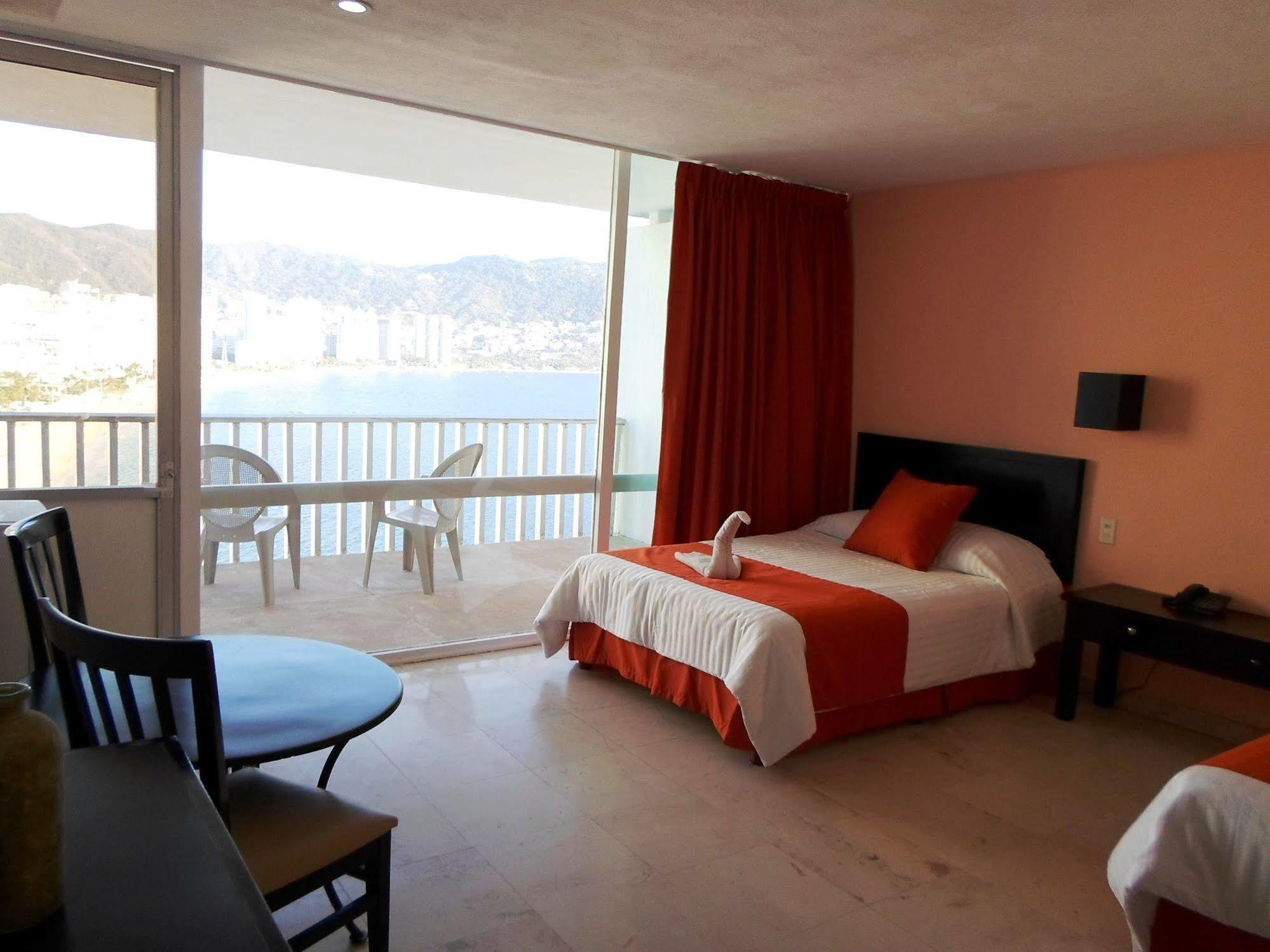 El Presidente Acapulco Exterior foto